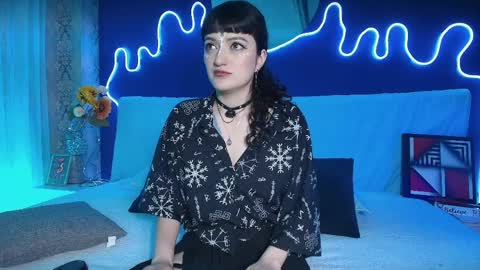 Jean online show from April 2026 07:33:02 PM