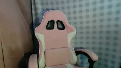 Snapshot of jeanny_babe chatting on May 2026 02:23:01 PM jeanny_babe online show from May 2026 02:23:01 PM