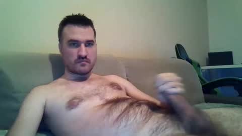 Snapshot of jebeni18 chatting on March 2025 05:46:01 PM somefucker6666 online show from March 2025 05:46:01 PM