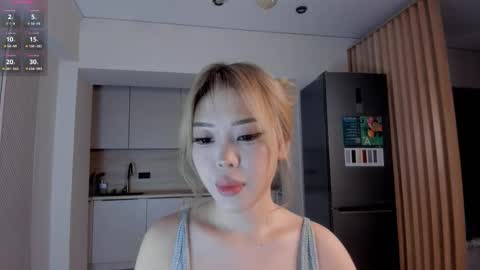 jee__son online show from December 2025 04:07:02 AM