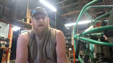 jeepcod87 online show from May 2026 11:39:02 AM