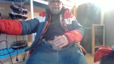 Snapshot of jeepy383838 chatting on February 2026 08:13:01 AM jeepy383838 online show from February 2026 08:13:01 AM