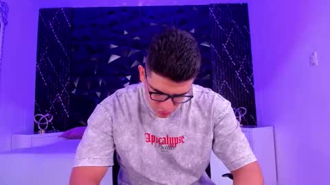 Snapshot of jeffdaltton chatting on November 2025 08:29:01 PM Jeff online show from November 2025 08:29:01 PM