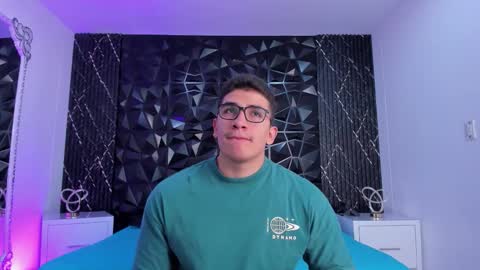 Snapshot of jeffdaltton chatting on November 2025 08:03:01 PM Jeff online show from November 2025 08:03:01 PM