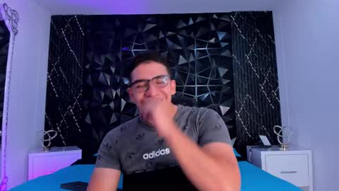 Snapshot of jeffdaltton chatting on November 2025 08:09:01 PM Jeff online show from November 2025 08:09:01 PM