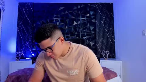 Snapshot of jeffdaltton chatting on November 2025 08:09:01 PM Jeff online show from November 2025 08:09:01 PM