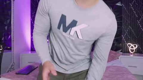 Snapshot of jeffdaltton chatting on December 2025 08:47:02 PM Jeff online show from December 2025 08:47:02 PM