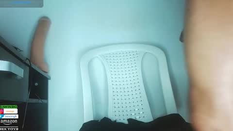 Snapshot of jeisongk chatting on December 2025 11:27:02 AM Jason online show from December 2025 11:27:02 AM