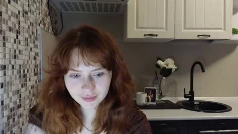 Snapshot of jelly_cherry chatting on January 2025 10:23:01 PM Emily online show from January 2025 10:23:01 PM
