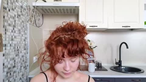 Snapshot of jelly_cherry chatting on March 2025 07:04:02 AM Emily online show from March 2025 07:04:02 AM