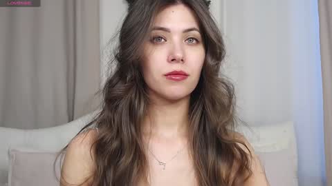 Snapshot of jenaloren chatting on December 2024 07:18:01 AM Jena dont forget to thumbs up your rating is so important to me online show from December 2024 07:18:01 AM