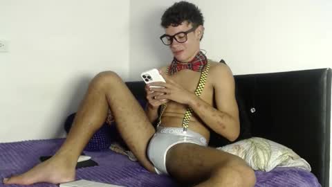 Snapshot of jenfrysuarez chatting on December 2025 11:32:01 PM jenfrysuarez online show from December 2025 11:32:01 PM