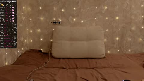 EvaSileZ online show from January 2026 12:21:02 PM