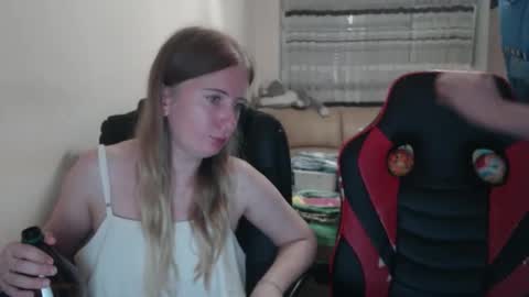 JenisAndPeter online show from September 2025 05:34:01 PM