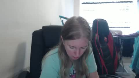 JenisAndPeter online show from September 2025 06:02:02 AM