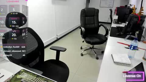 jenn online show from December 2025 11:12:02 PM