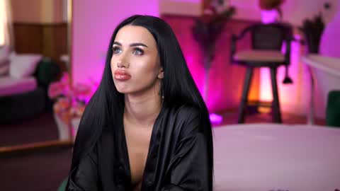 jenna_day online show from February 2025 10:41:01 AM