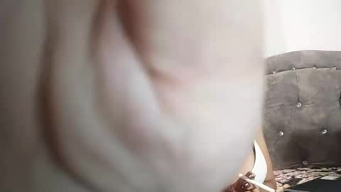  Isabella  online show from October 2025 12:00:01 AM