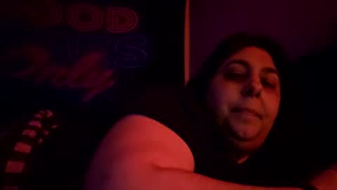 Snapshot of jennabrady chatting on January 2025 12:19:02 AM  Dragon Queen. Be my Dragon --  and  online show from January 2025 12:19:02 AM