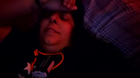 Snapshot of jennabrady chatting on January 2025 05:58:01 AM  Dragon Queen. Be my Dragon --  and  online show from January 2025 05:58:01 AM