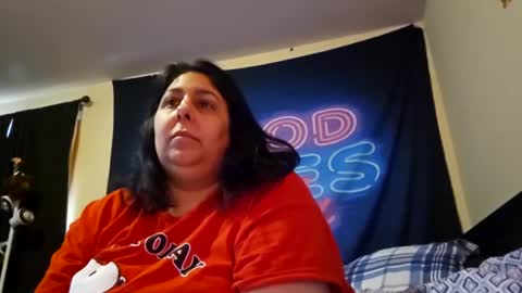 Snapshot of jennabrady chatting on February 2025 03:35:01 PM  Dragon Queen. Be my Dragon --  and  online show from February 2025 03:35:01 PM