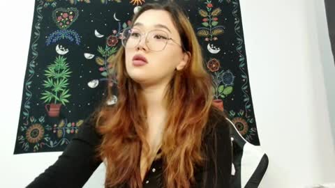 JENNA online show from September 2025 01:45:01 PM