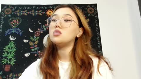 JENNA online show from September 2025 01:02:02 PM