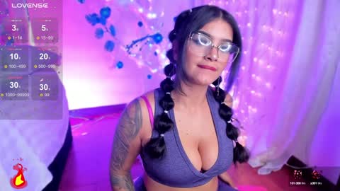 follow me in me  IG jenndy971 online show from December 2024 06:43:01 AM