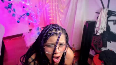 follow me in me  IG jenndy971 online show from December 2024 06:28:02 AM