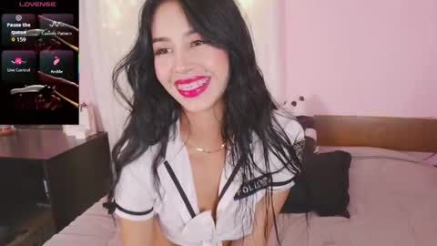 Snapshot of jenner_mills chatting on April 2026 10:46:02 PM Jenner online show from April 2026 10:46:02 PM