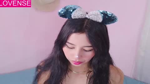 Snapshot of jenner_mills chatting on May 2026 08:48:02 PM Jenner online show from May 2026 08:48:02 PM