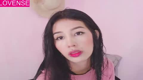 Snapshot of jenner_mills chatting on May 2026 02:25:02 PM Jenner online show from May 2026 02:25:02 PM