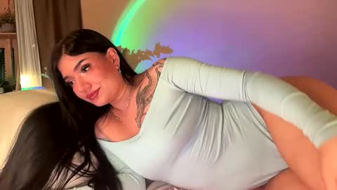 Snapshot of jennies_body chatting on September 2025 10:57:02 PM jennies_body online show from September 2025 10:57:02 PM