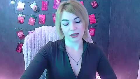 Jennifer online show from March 2026 06:51:01 AM