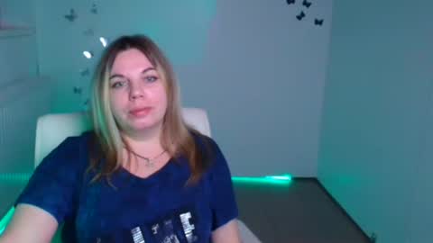 Snapshot of jennifer_moree chatting on October 2025 06:27:02 PM Jennifer online show from October 2025 06:27:02 PM