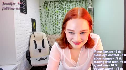 Snapshot of jennifer_shy_ chatting on December 2024 01:28:02 PM Jennifer online show from December 2024 01:28:02 PM