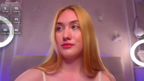 Snapshot of jennifercamprell chatting on May 2026 09:44:01 PM jennifercamprell online show from May 2026 09:44:01 PM