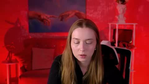 Jennifer online show from April 2026 06:49:01 PM