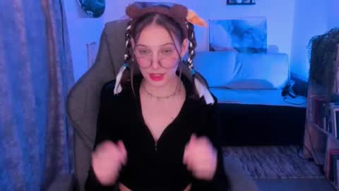 jenniferkiim online show from November 2025 11:21:02 AM