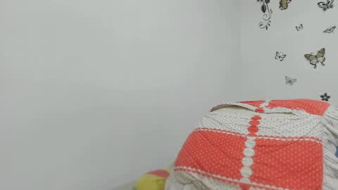 jenniferloveyou online show from April 2026 05:17:01 PM