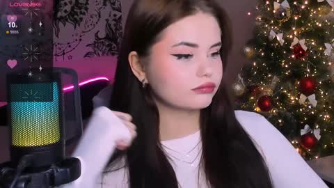 Snapshot of jenniferwandis77 chatting on January 2025 09:06:01 AM Jenni online show from January 2025 09:06:01 AM