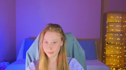Snapshot of jenny_angelok chatting on June 2026 02:33:01 PM Next broadcast on December 05 subject to change online show from June 2026 02:33:01 PM