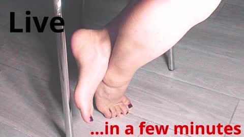 Snapshot of jenny_fighterfeet chatting on February 2025 11:19:02 AM Jenny online show from February 2025 11:19:02 AM