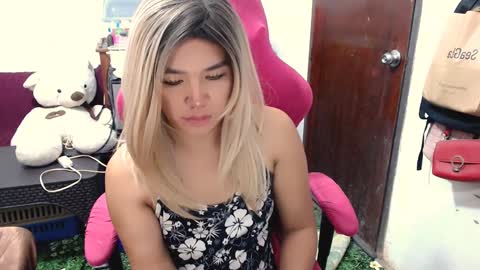 Jenny online show from December 2024 11:51:01 PM