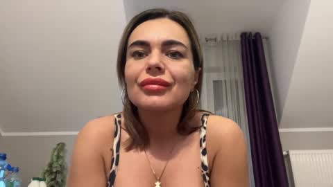 Jenny online show from February 2025 09:00:02 AM