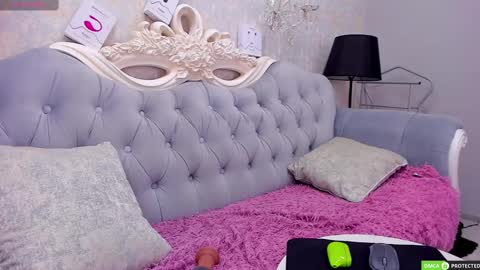 Jenny Ferguson online show from March 2025 01:45:01 AM