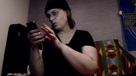 Snapshot of jennyneeds chatting on November 2025 04:59:02 AM theChloeStar online show from November 2025 04:59:02 AM