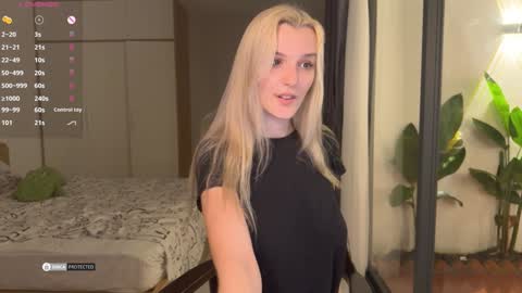 Snapshot of jennytime chatting on December 2024 05:04:01 PM Jen online show from December 2024 05:04:01 PM