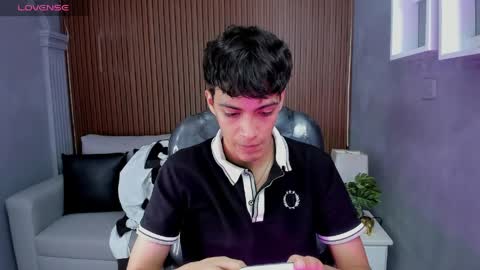  JEREMIAS  online show from May 2026 05:41:01 PM