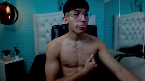 Snapshot of jeremy_job chatting on February 2026 11:35:02 AM Jeremy online show from February 2026 11:35:02 AM